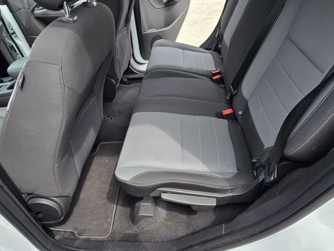 Used 2018 Ford Escape S image 18