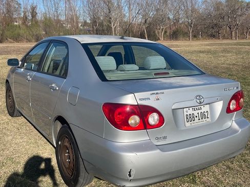 Used 2006 Toyota Corolla S image 6