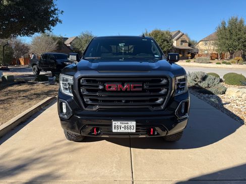 Used 2021 GMC Sierra 1500 AT4 w/ AT4 Value Package image 9