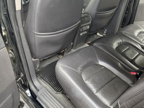 Used 2003 Ford Explorer Limited image 13