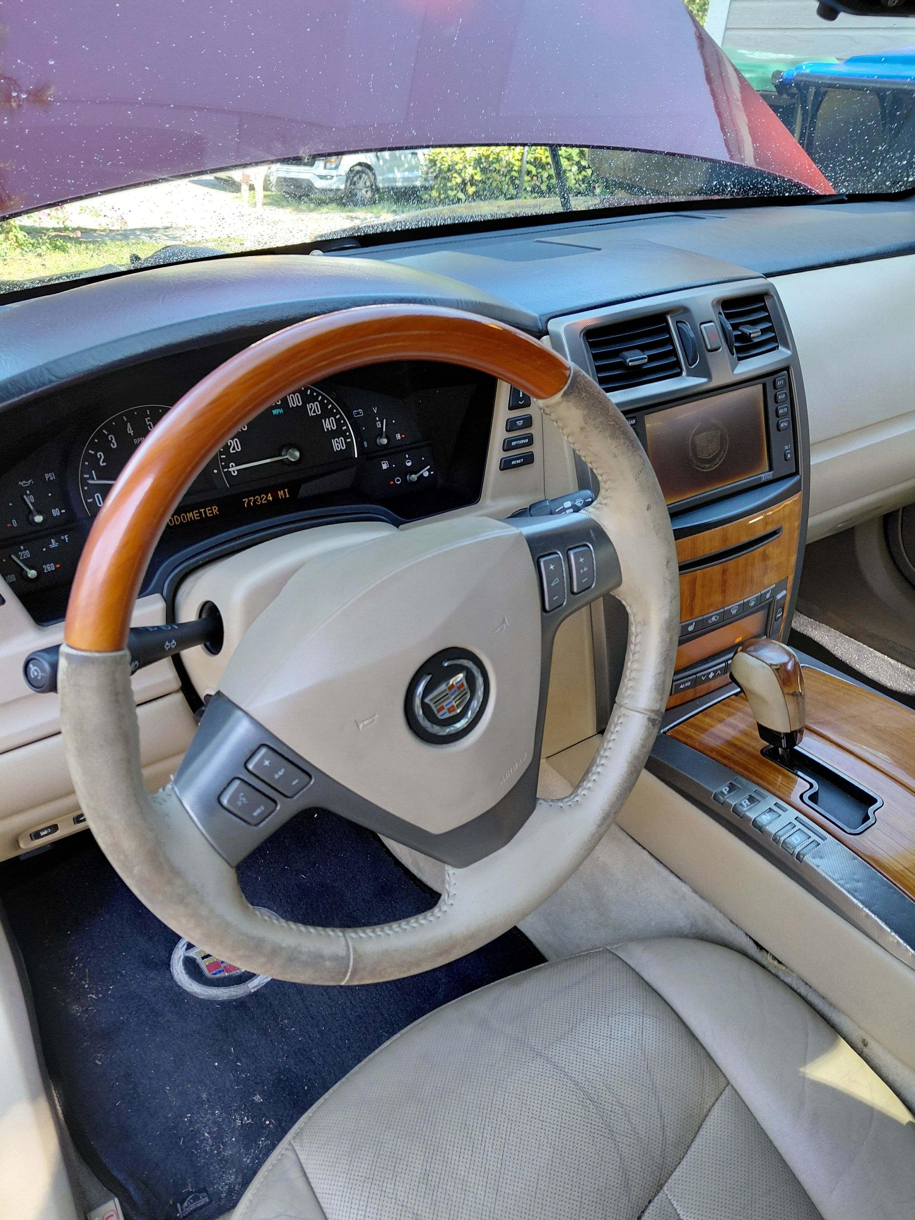 Used 2007 Cadillac XLR RWD image 6