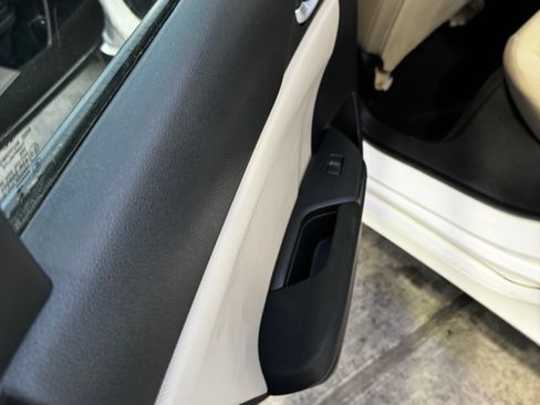 Used 2017 Honda Civic EX image 22