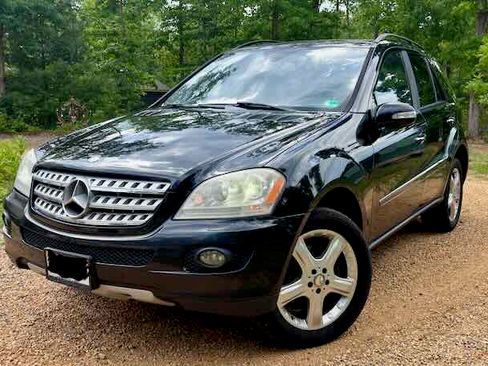 Used 2007 Mercedes-Benz ML 320 4MATIC image 1