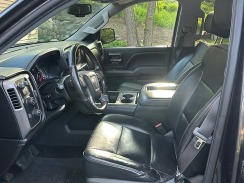 Used 2014 GMC Sierra 1500 SLT w/ All-Terrain Package AWD/4WD image 16