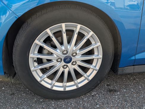 Used 2013 Ford C-MAX SEL image 5