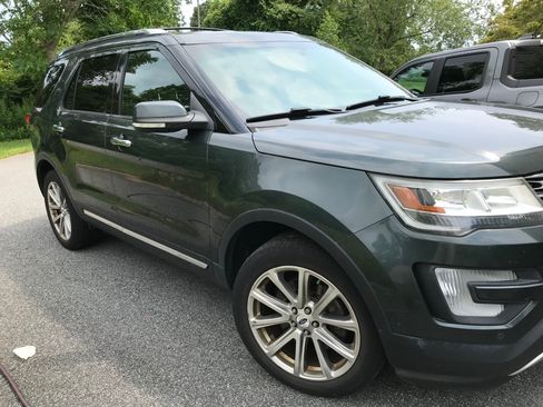 Used 2016 Ford Explorer Limited AWD/4WD image 5