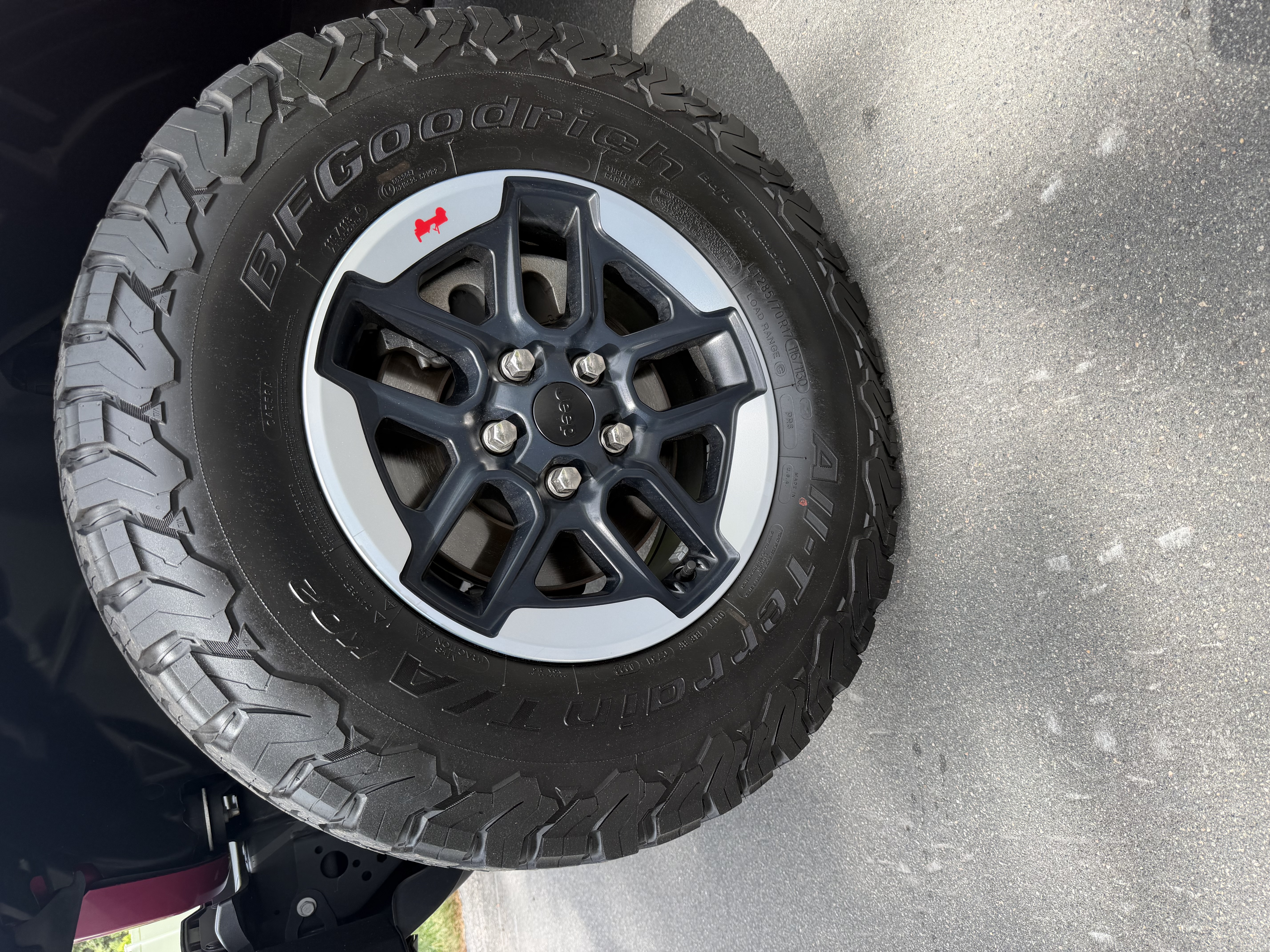 Used 2022 Jeep Wrangler Unlimited Rubicon w/ LED Lighting Group AWD/4WD image 2
