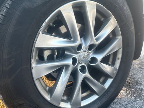 Used 2015 INFINITI QX60 AWD w/ Premium Plus Package image 12