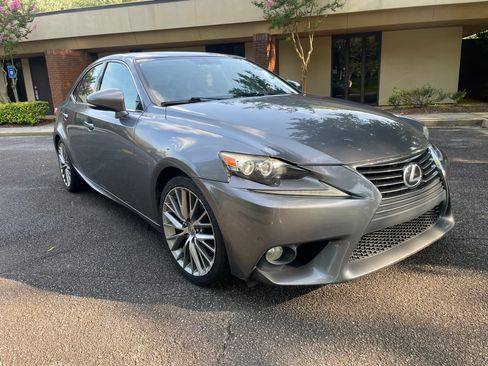 Used 2014 Lexus IS 250 w/ Navigation Package RWD image 1