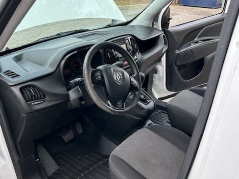 Used 2019 RAM ProMaster City Tradesman image 10