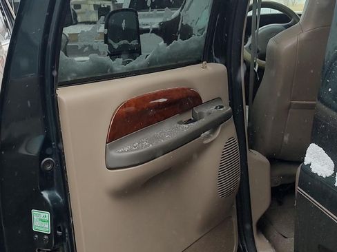 Used 2002 Ford Excursion XLT image 19