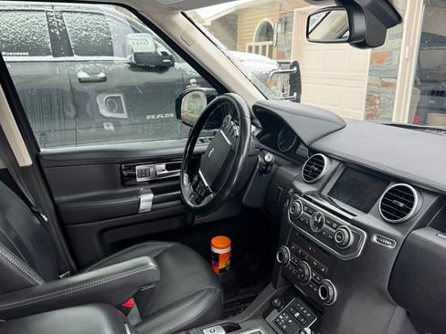 Used 2016 Land Rover LR4 HSE LUX image 8