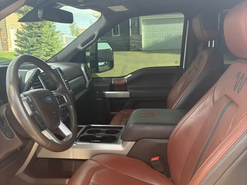 Used 2018 Ford F250 King Ranch w/ King Ranch Ultimate Package AWD/4WD image 6