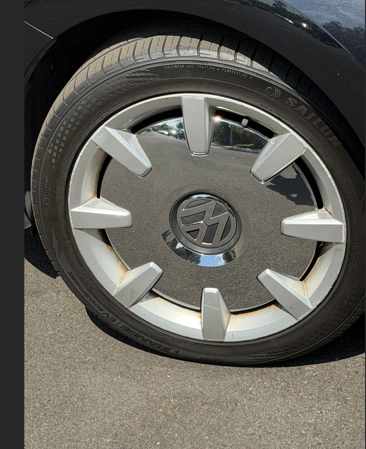 Used 2013 Volkswagen Beetle 2.5 Fender FWD image 19