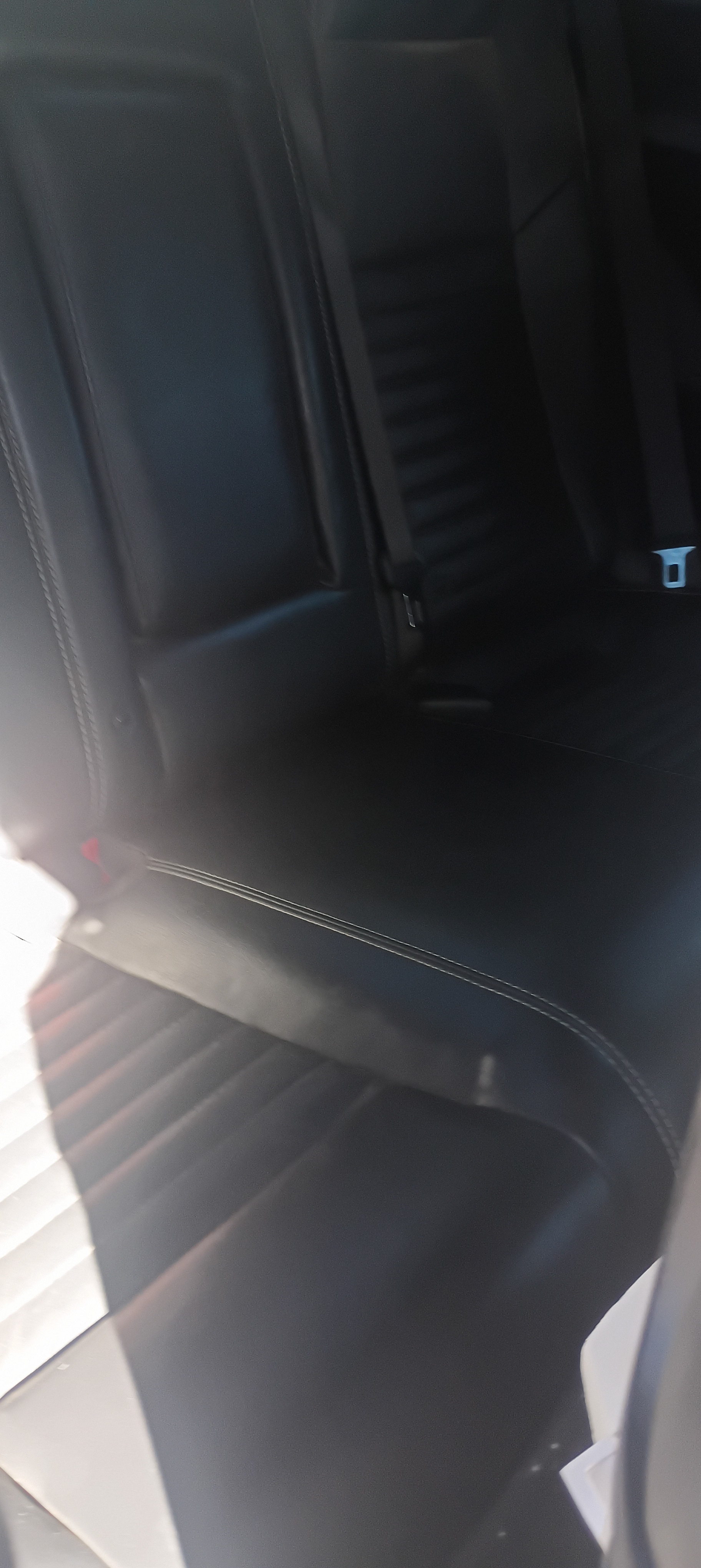 Used 2014 Dodge Challenger SXT Plus RWD image 6