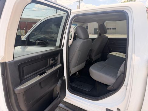 Used 2014 RAM 1500 Tradesman w/ Popular Equipment Group AWD/4WD image 5