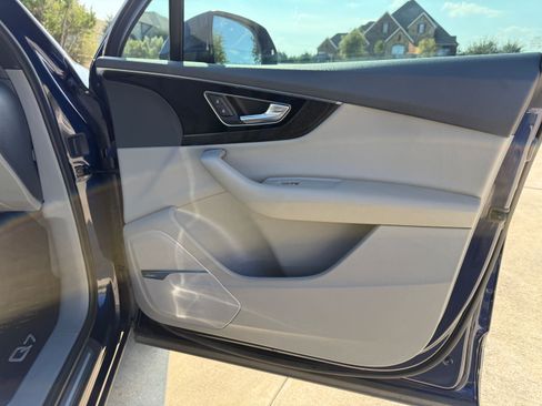 Used 2019 Audi Q7 3.0T Premium Plus w/ Premium Plus Package image 23