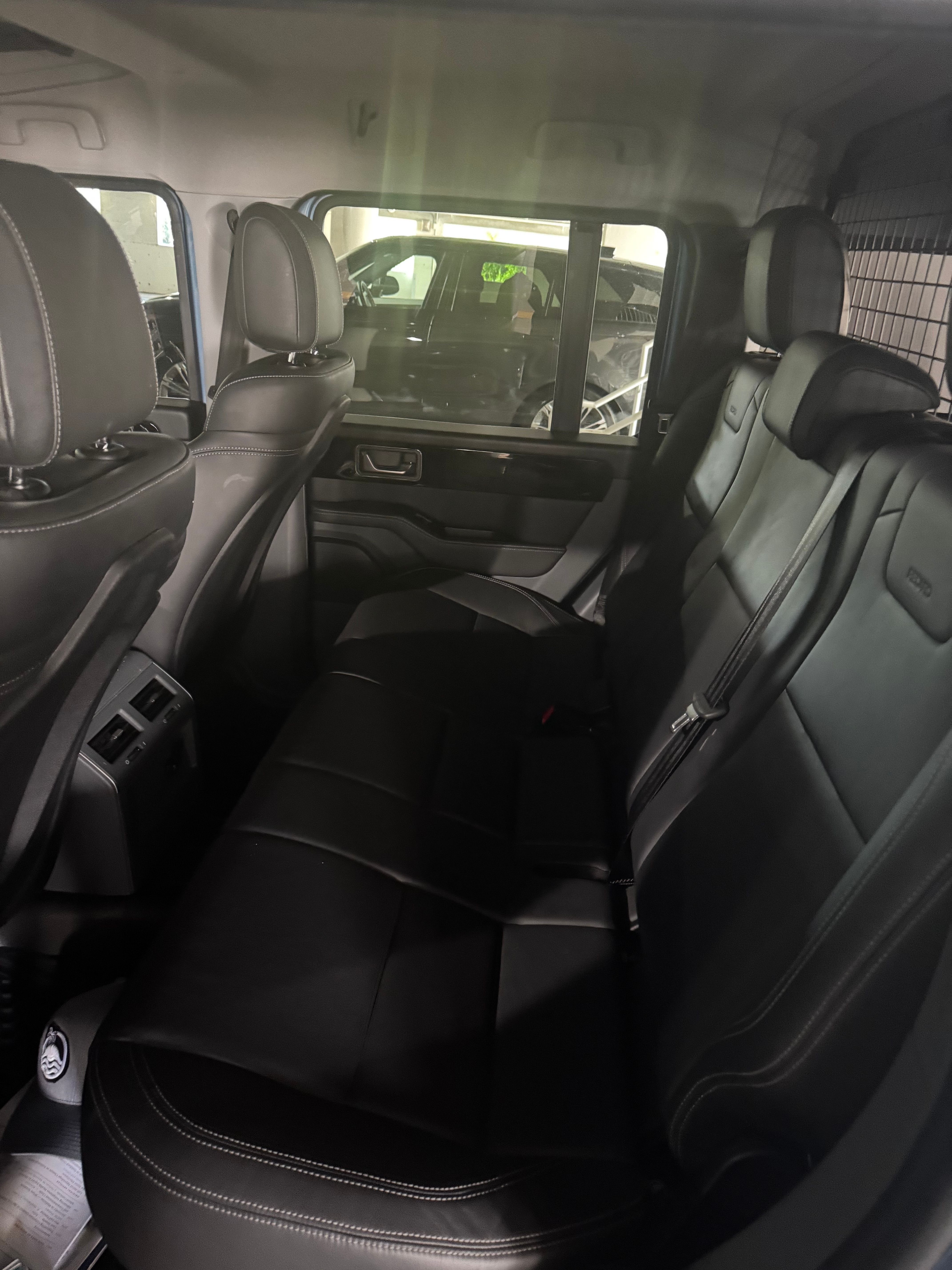 Used 2024 INEOS Grenadier Station Wagon AWD/4WD image 6