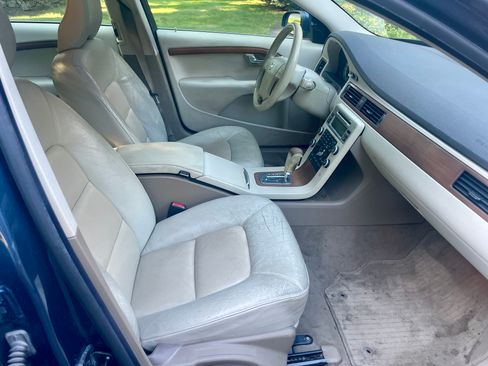Used 2009 Volvo S80 3.2 FWD image 12