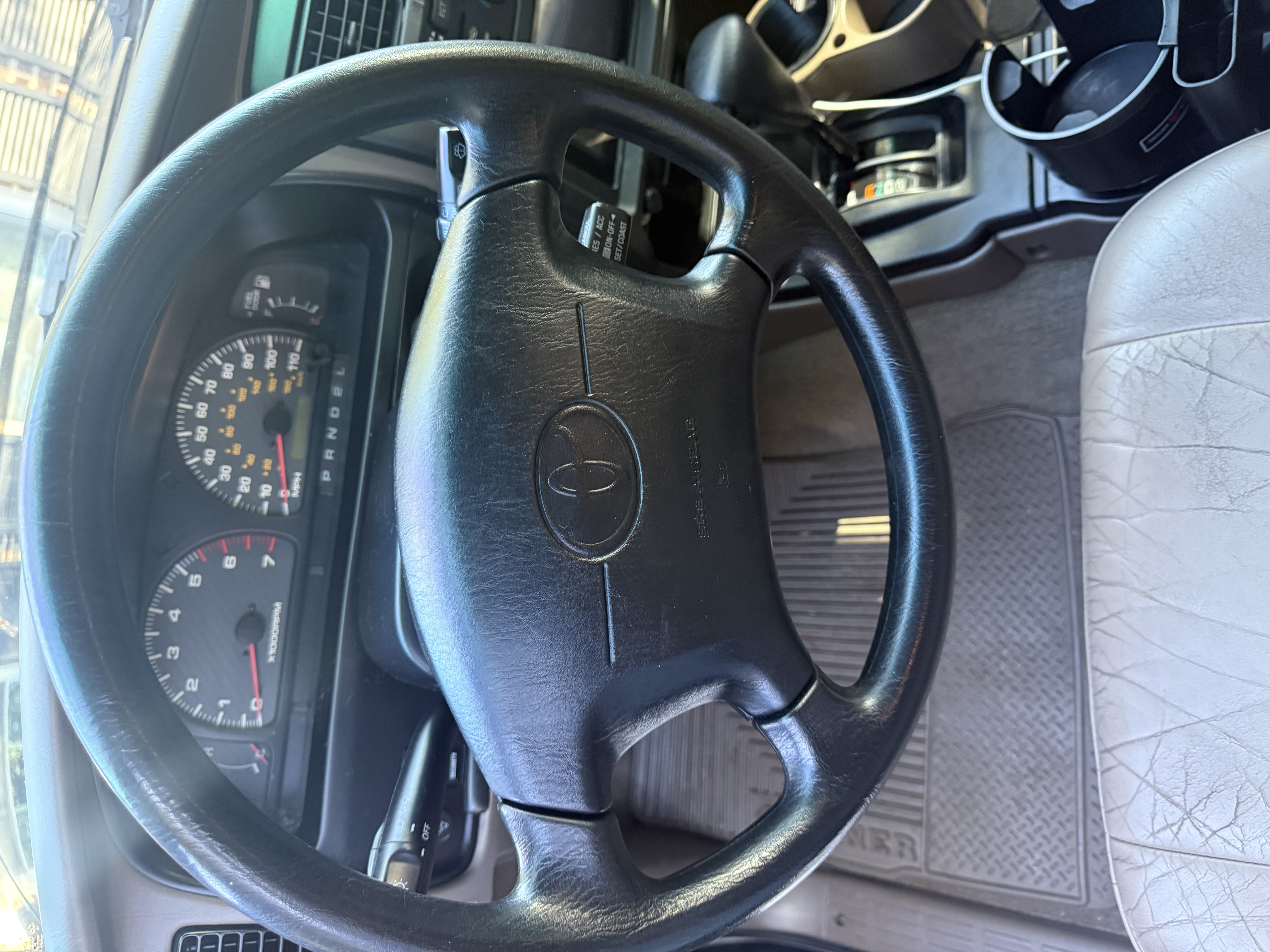 Used 2000 Toyota 4Runner SR5 RWD image 14