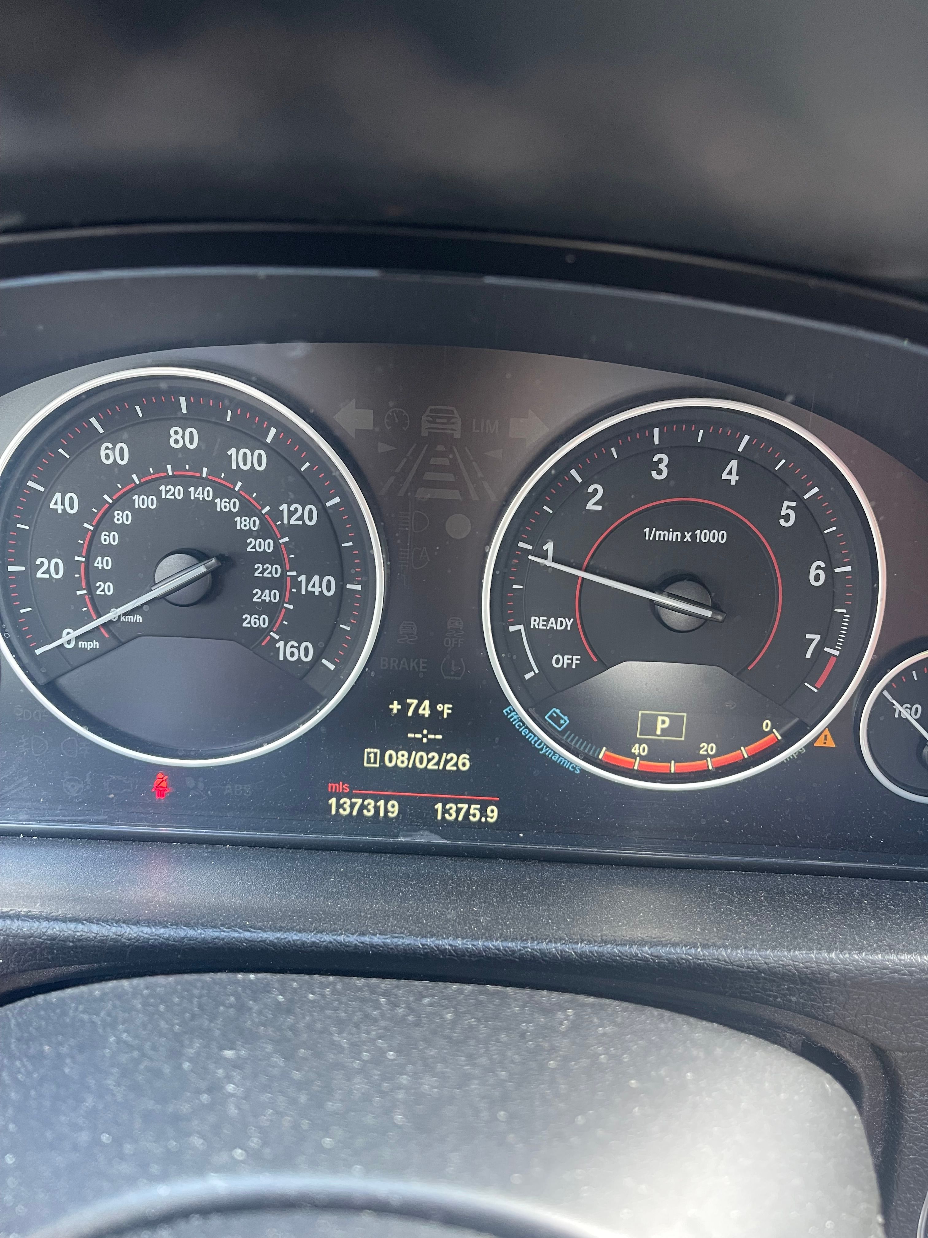 Used 2013 BMW 335i xDrive Sedan AWD/4WD image 2