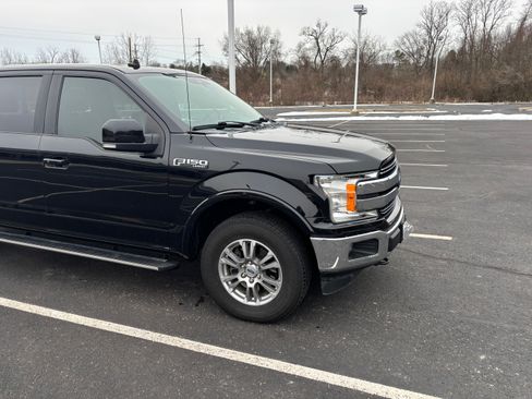Used 2019 Ford F150 Lariat image 16