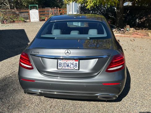 Used 2017 Mercedes-Benz E 300 E 300 Sedan 4D image 5