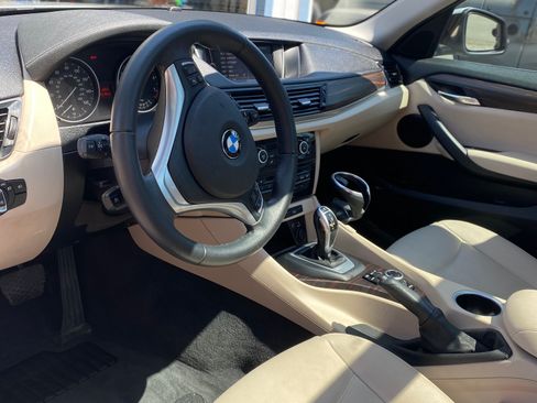 Used 2015 BMW X1 sDrive28i image 10