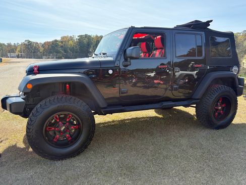 Used 2015 Jeep Wrangler Unlimited Sport w/ Quick Order Package 24S image 1