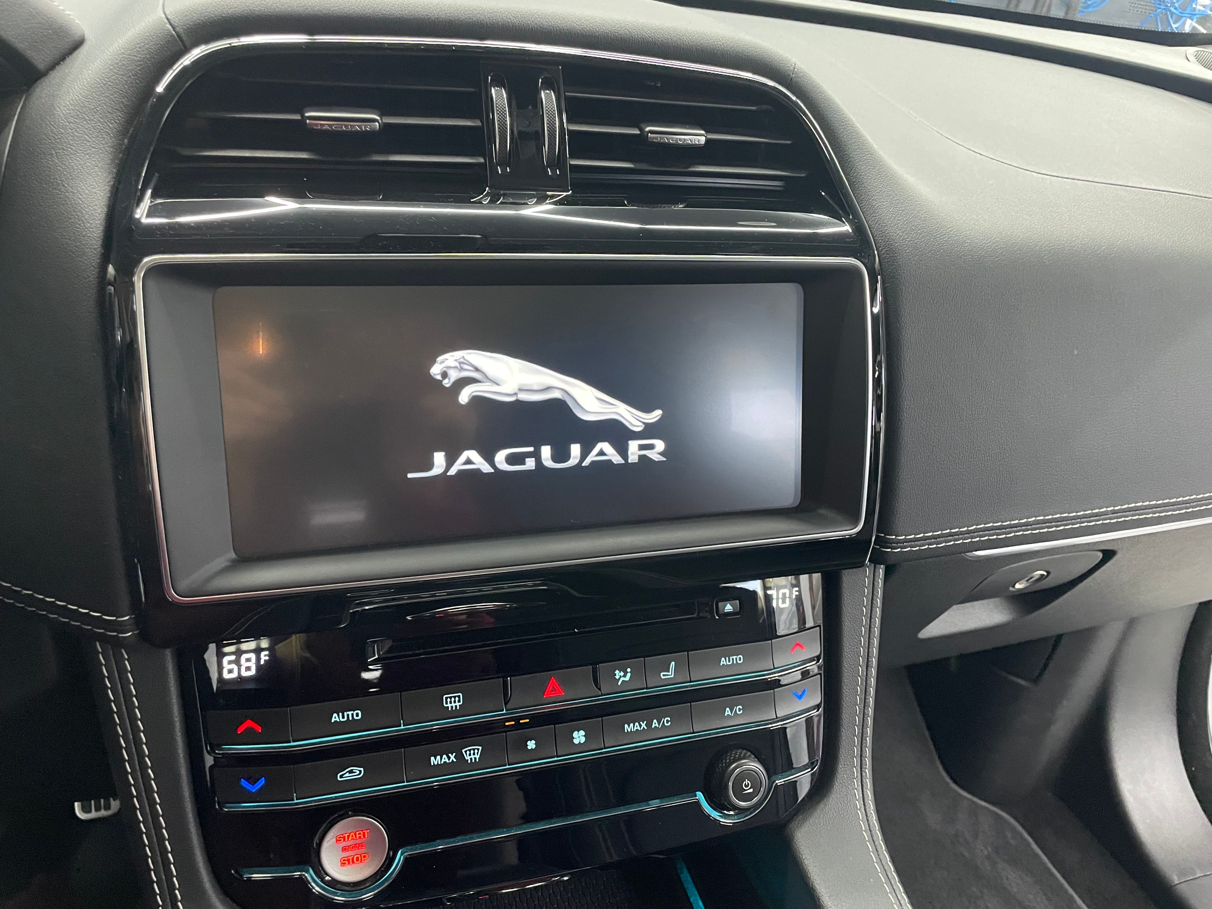 Used 2019 Jaguar F-PACE S AWD/4WD image 8