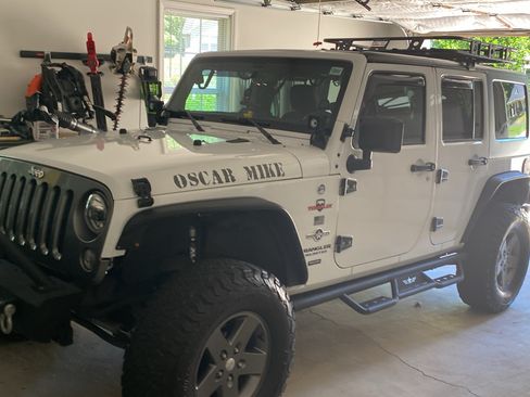 Used 2015 Jeep Wrangler Unlimited Sport AWD/4WD image 1