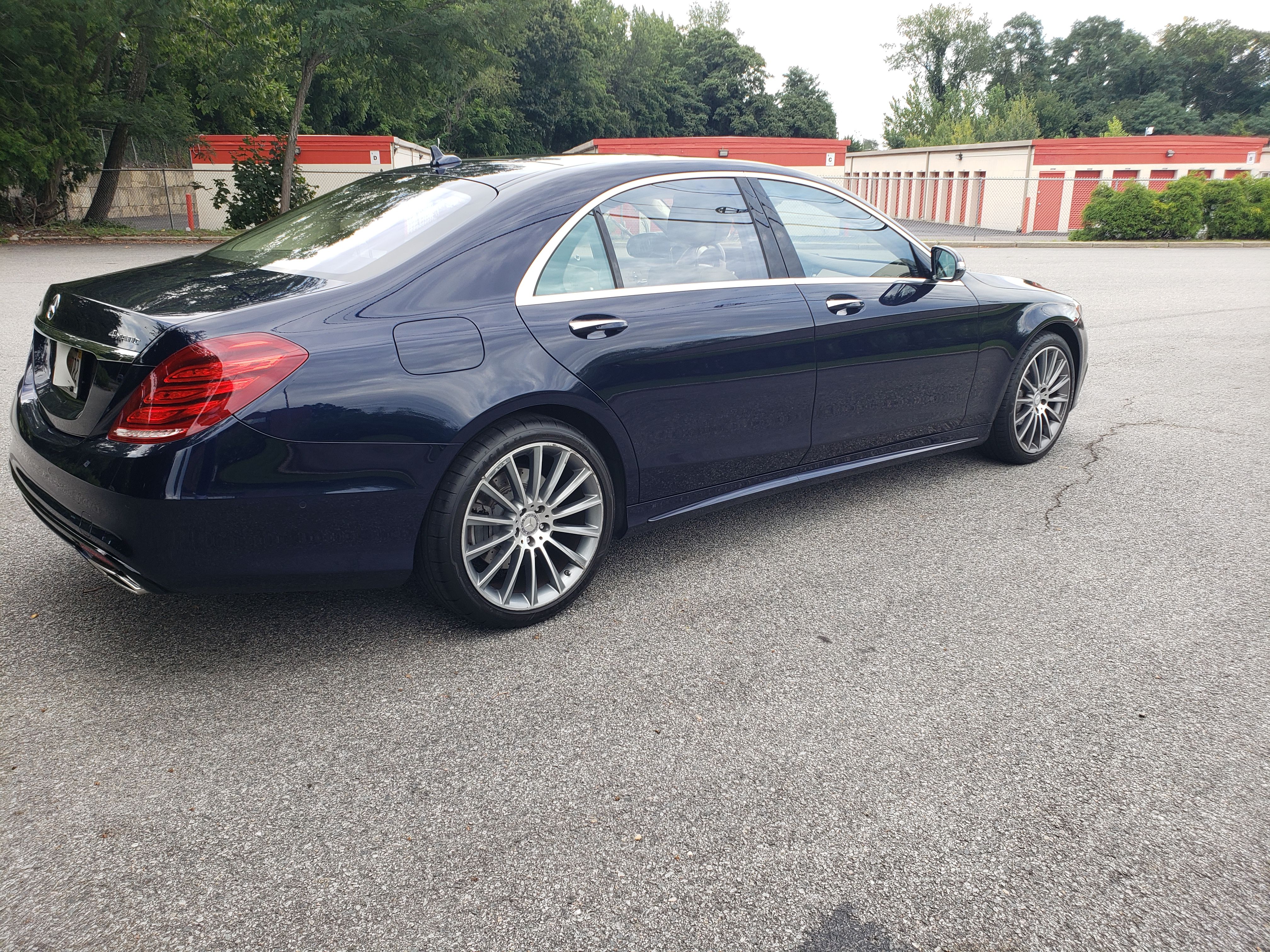 Used 2016 Mercedes-Benz S 550 4MATIC Sedan image 12