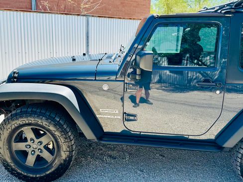 Used 2017 Jeep Wrangler Sport w/ Quick Order Package 24S image 10