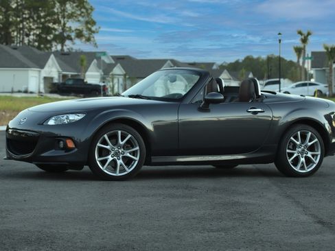 Used 2014 MAZDA MX-5 Miata Grand Touring image 31