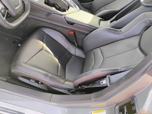 Used 2024 Chevrolet Corvette Stingray Coupe w/ Battery Protection Package image 21