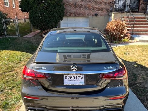 Used 2021 Mercedes-Benz E 63 AMG S image 6