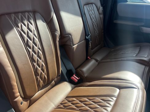 Used 2022 Ford Bronco Wildtrak image 6