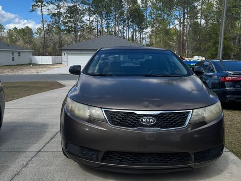Used 2013 Kia Forte EX image 4