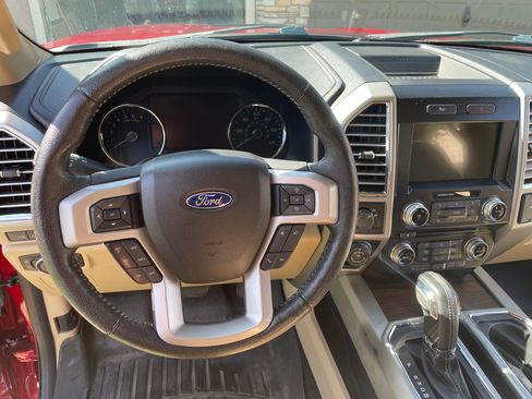 Used 2016 Ford F150 Lariat w/ Equipment Group 502A Luxury RWD image 12