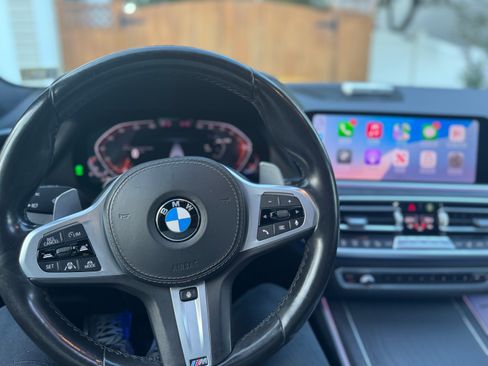 Used 2021 BMW X7 xDrive40i w/ M Sport Package image 10