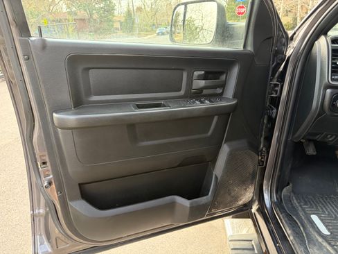 Used 2021 RAM 3500 Tradesman image 10