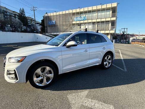Used 2021 Audi Q5 2.0T Premium Plus w/ Premium Plus Package image 16