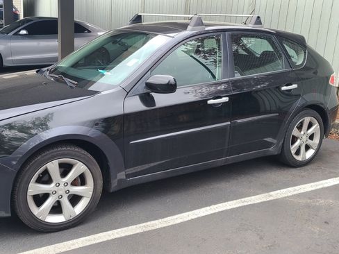 Used 2010 Subaru Impreza Outback Sport image 1