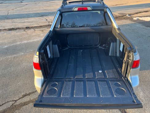 Used 2005 Subaru Baja Turbo AWD/4WD image 8