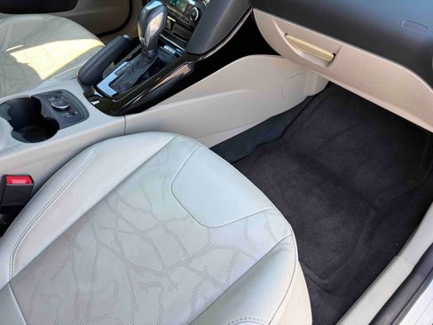 Used 2014 Ford Focus Electric Hatchback image 13