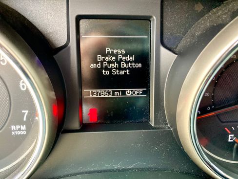 Used 2013 Jeep Grand Cherokee Laredo image 10