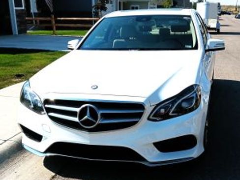 Used 2016 Mercedes-Benz E 350 4MATIC Sedan image 13