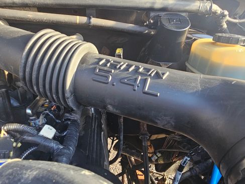 Used 2001 Ford F250 4x4 SuperCab Super Duty image 4