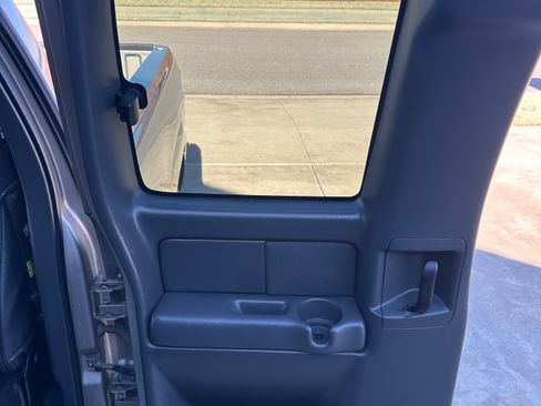 Used 2003 Chevrolet Silverado 1500 LS image 24