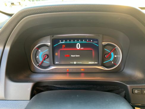 Used 2020 Honda Pilot Touring image 12